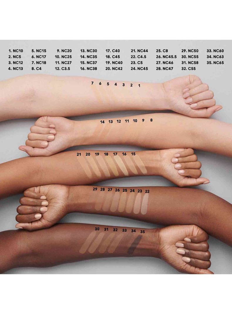 Base de Maquillaje M·A·C Studio Fix Fluid SPF 15 24HR Matte Foundation NC40-4