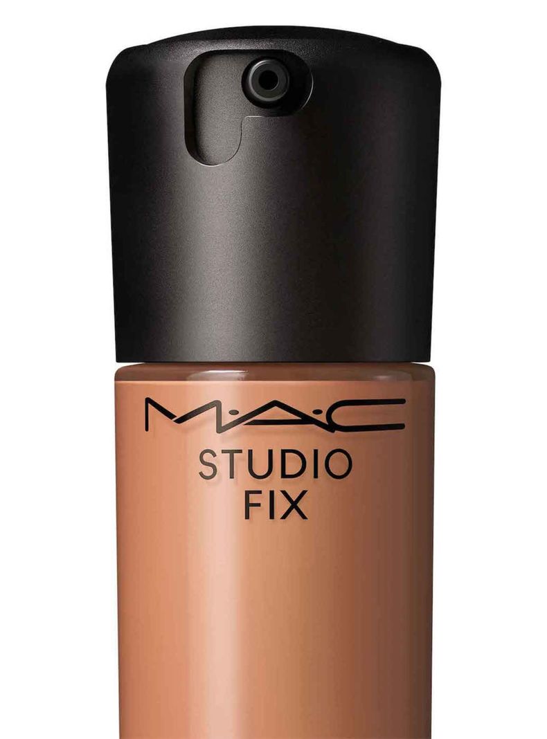 Base de Maquillaje M·A·C Studio Fix Fluid SPF 15 24HR Matte Foundation NW30-2