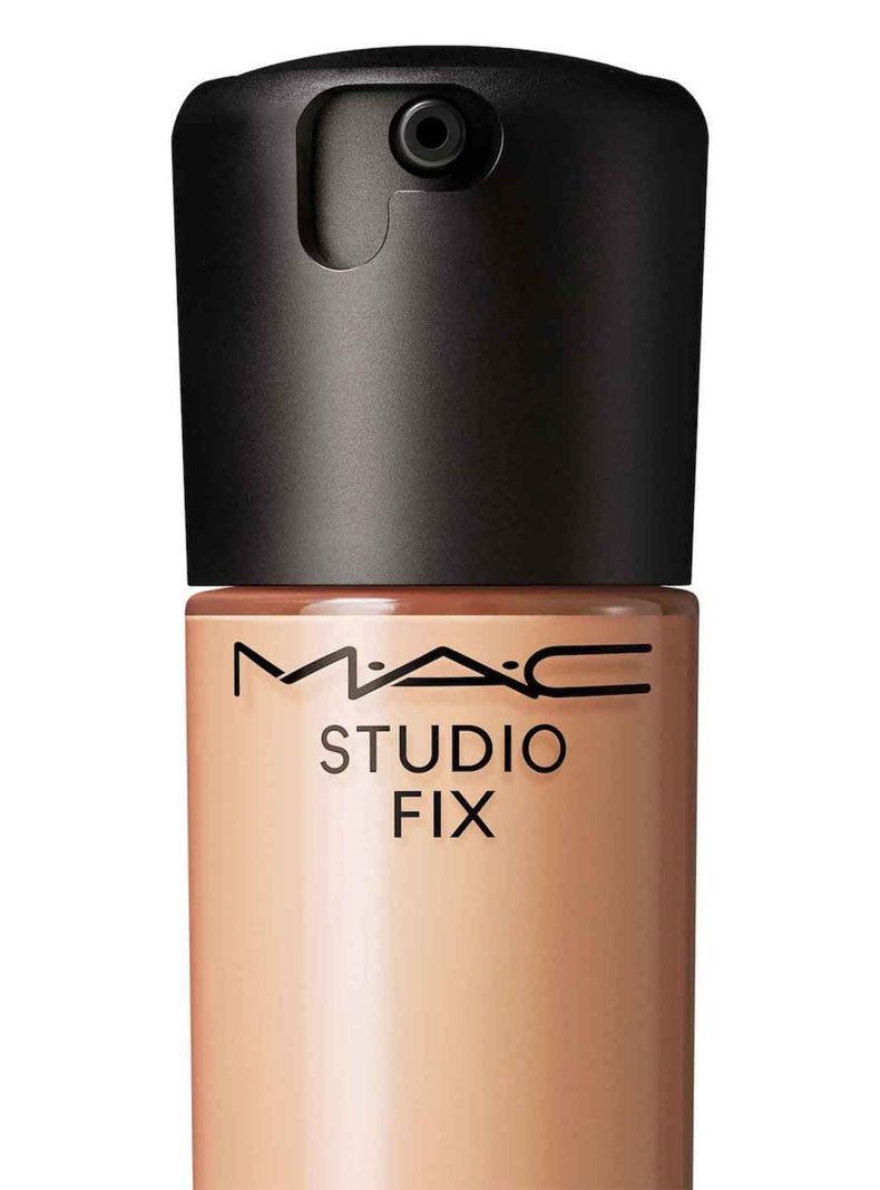 Base de Maquillaje M·A·C Studio Fix Fluid SPF 15 24HR Matte Foundation NW13-2