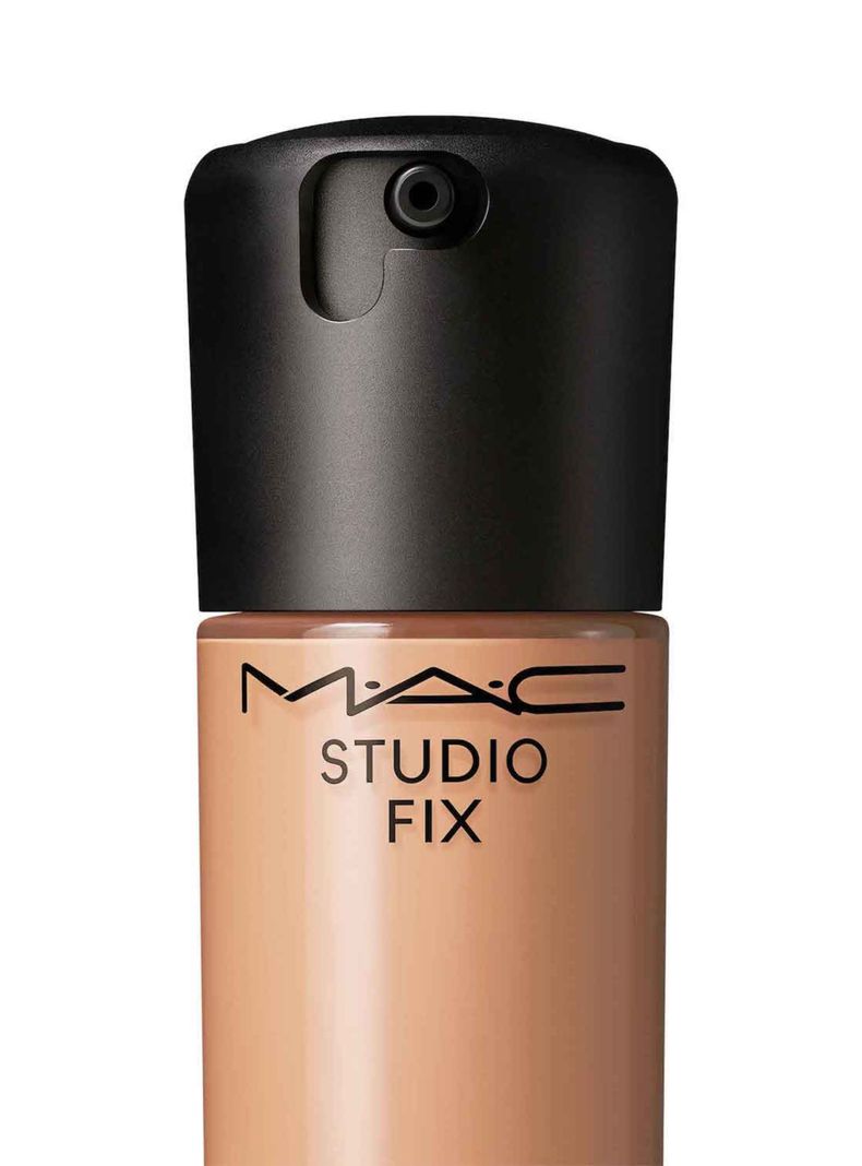 Base de Maquillaje M·A·C Studio Fix Fluid SPF 15 24HR Matte Foundation N6-2