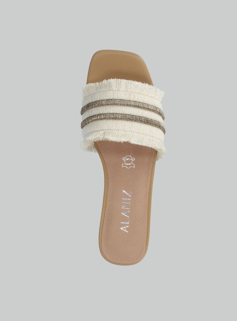 Sandalia Plana Textil con Flecos Mujer-3