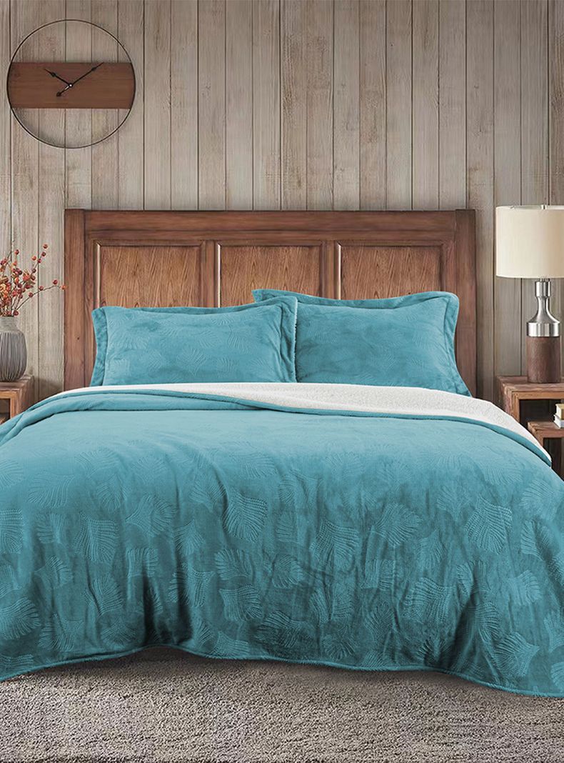 Cobertor Embossed Infinity King Celeste-0