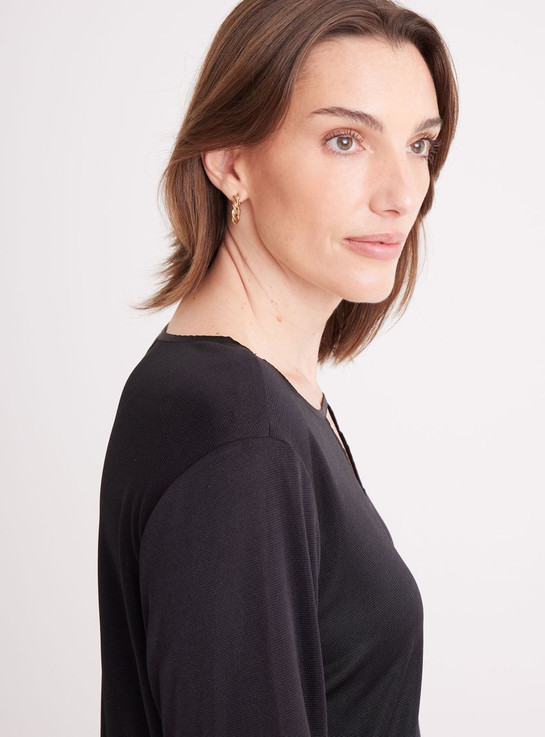 Polera Cut-Out en Escote-3