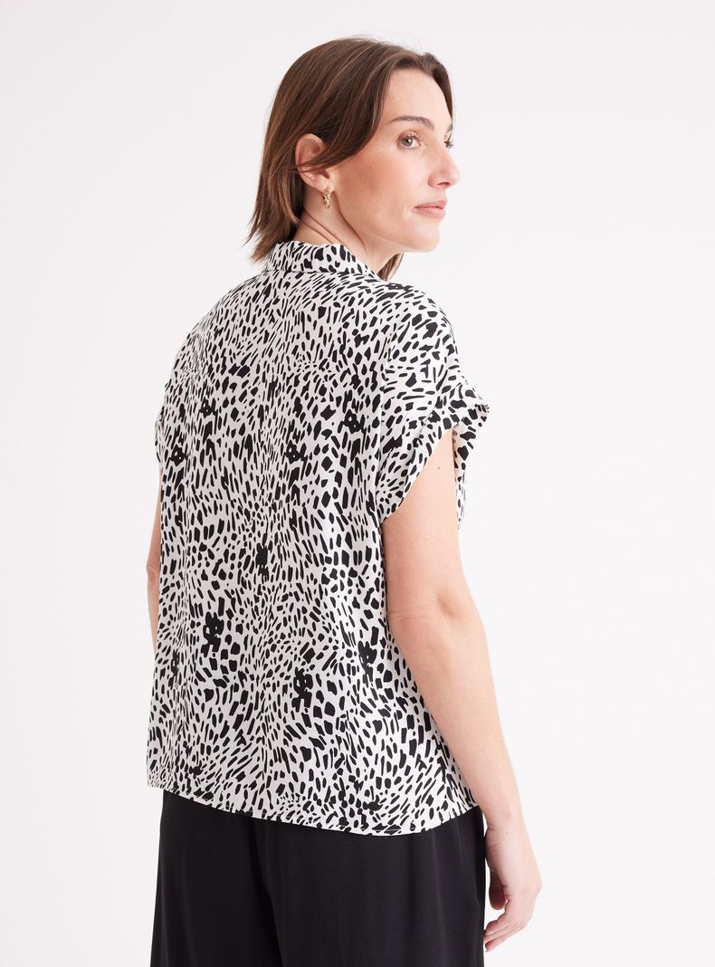 Blusa Camisa Estampada Manga Corta-1