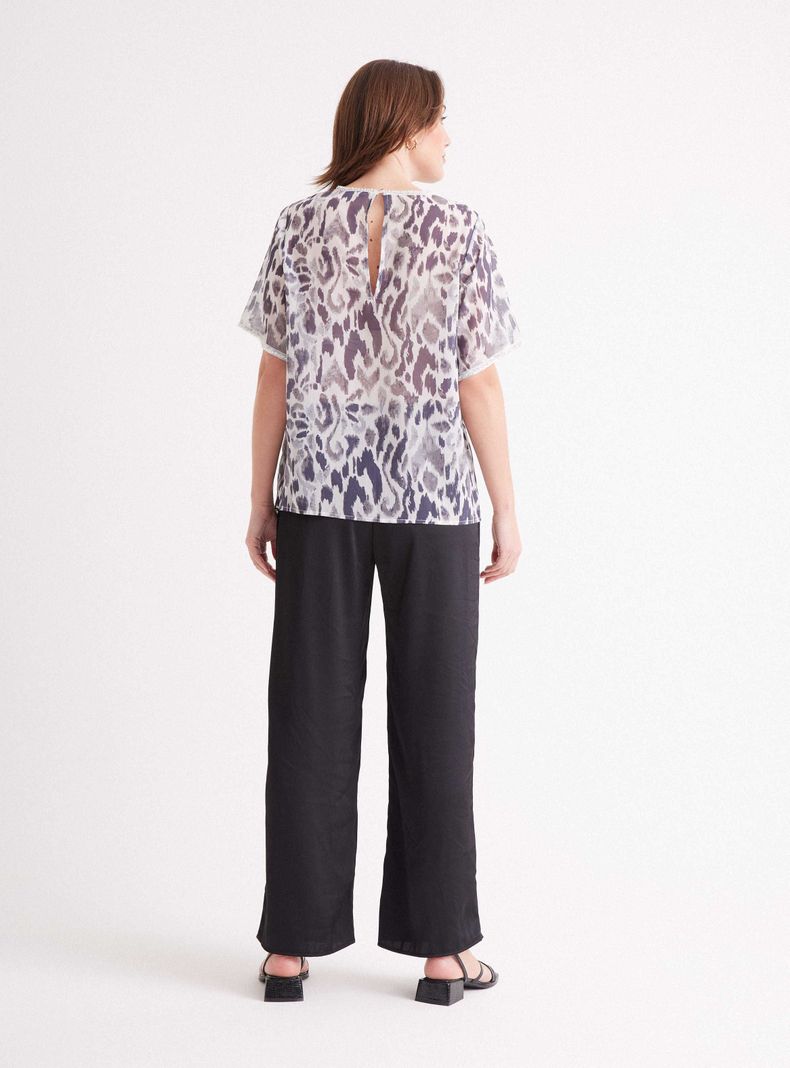 Blusa De Fiesta con Detalle Mostacillas en Escote-5