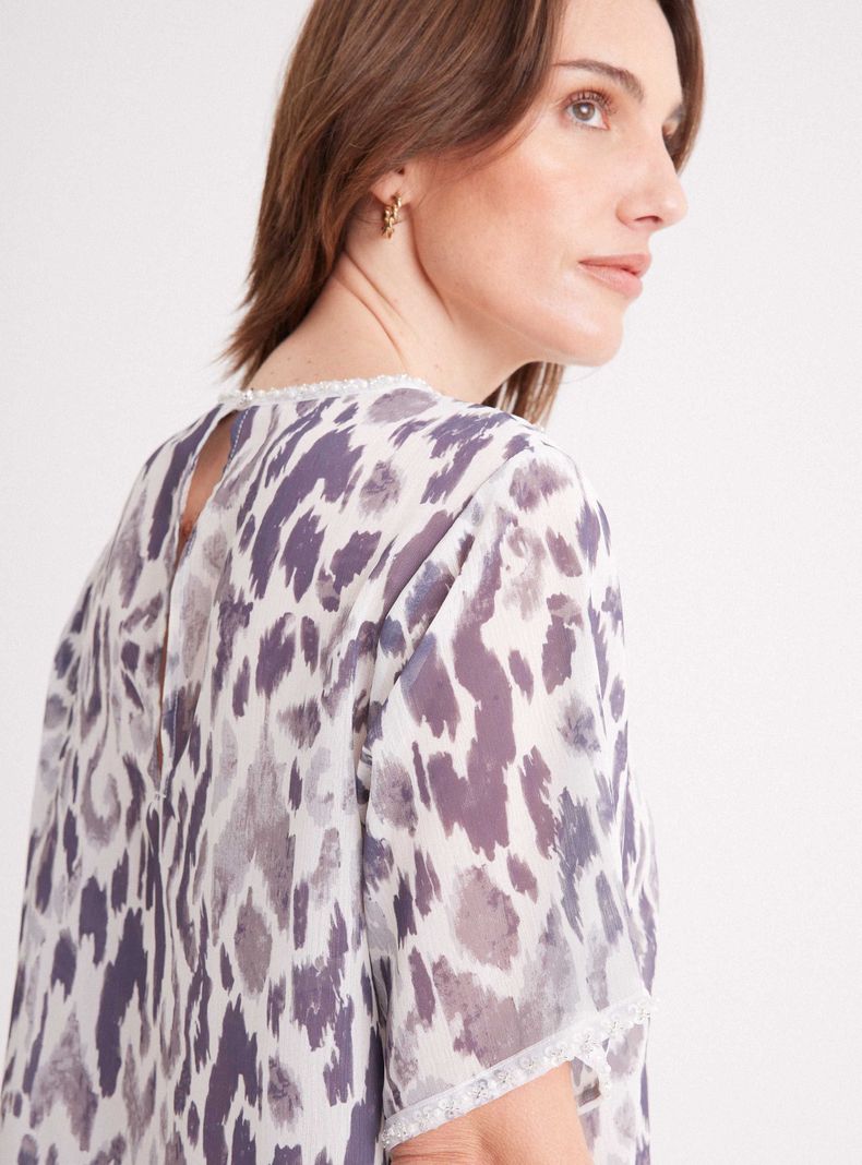 Blusa De Fiesta con Detalle Mostacillas en Escote-3