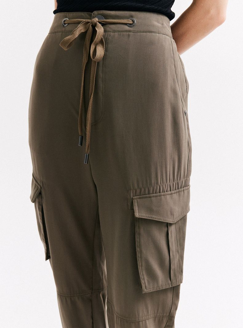 Pantalón Cargo Laterales Pretina Elasticada-2