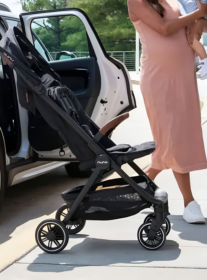Coche Paseo TRVL Beige Nuna-4