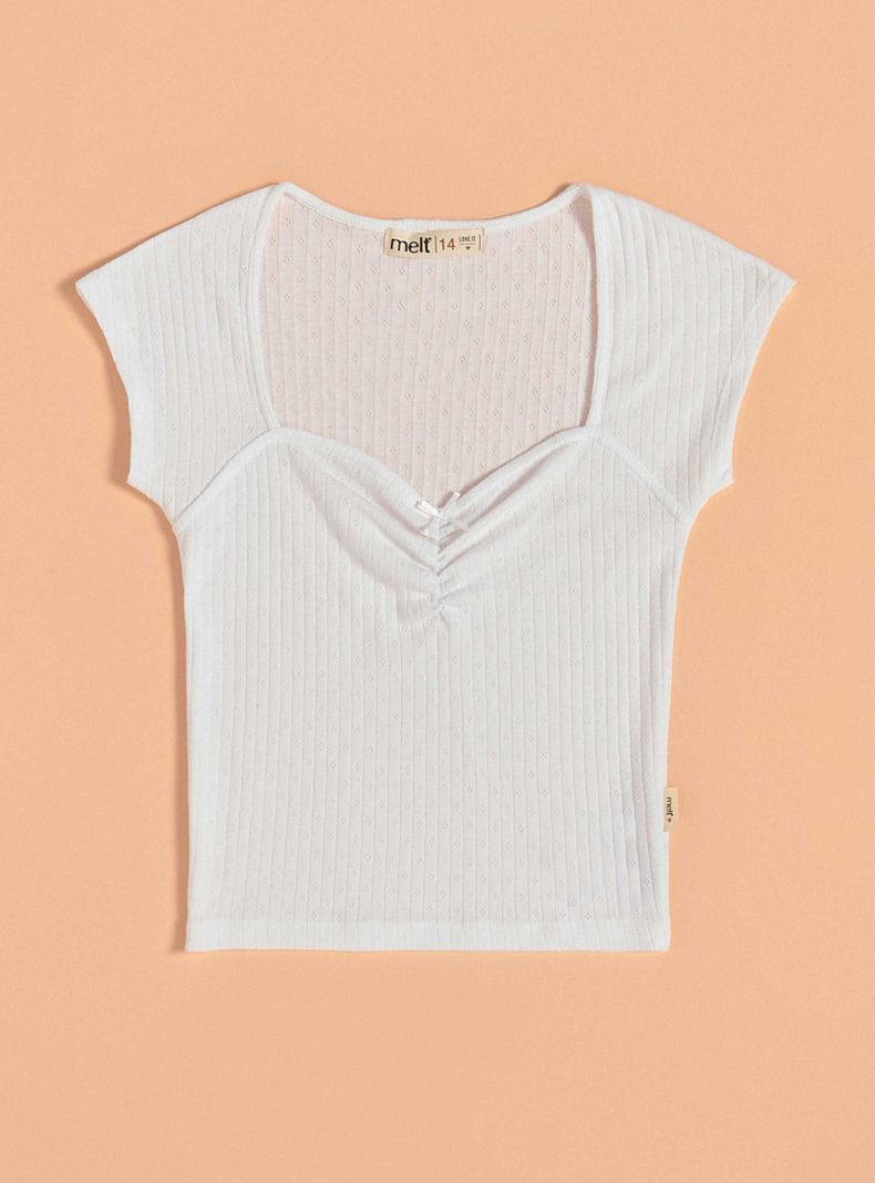 Polera Escote Corazón, Tela con Detalles en el Tejido-2