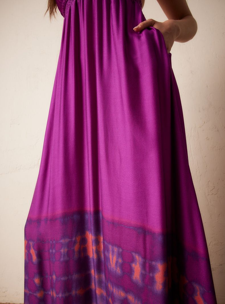 Vestido con Bordados y Full Estampado-3