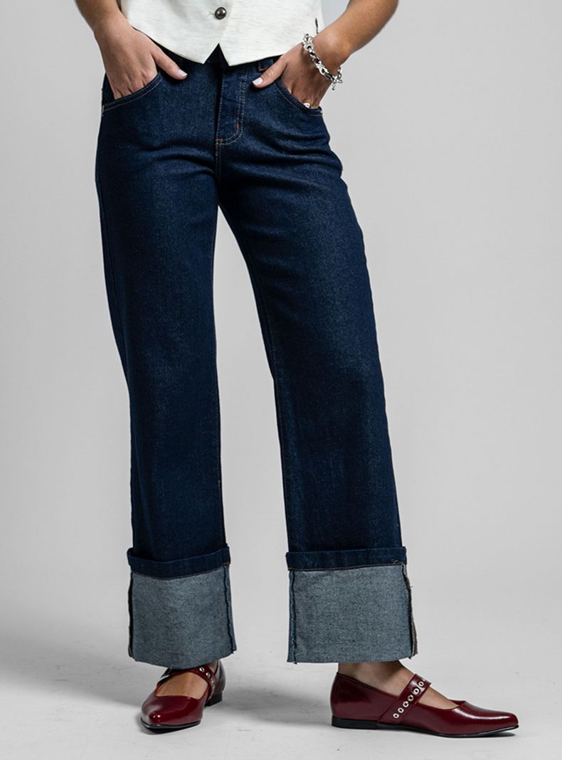 Jeans Clara Tiro Medio con Cierre-0