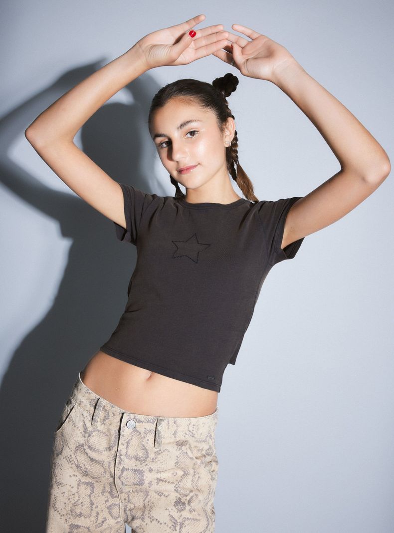 Polera de Manga Corta con Strass-0