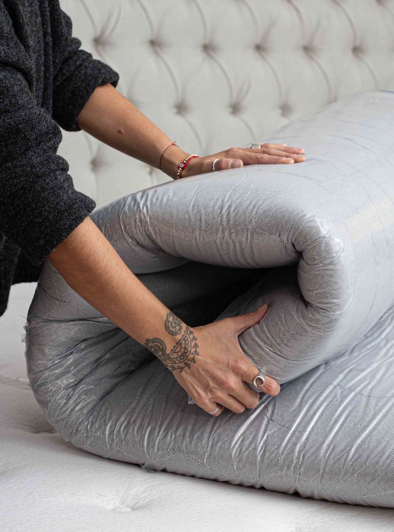 Topper Enrollado Salus 2 Plazas Box + Almohadas Salus-7