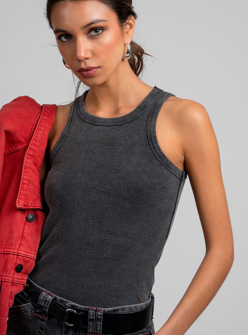 Polera Maru Halter Grafito-2