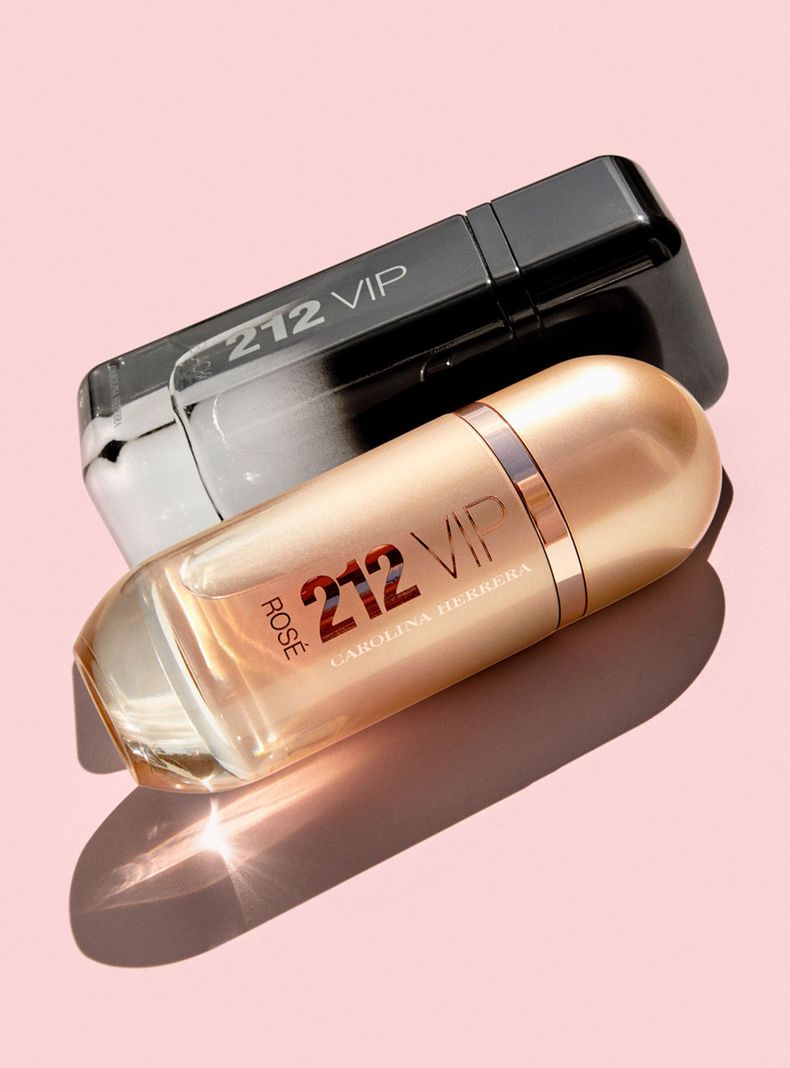 Perfume 212 VIP Men Black EDP 100 ml-5