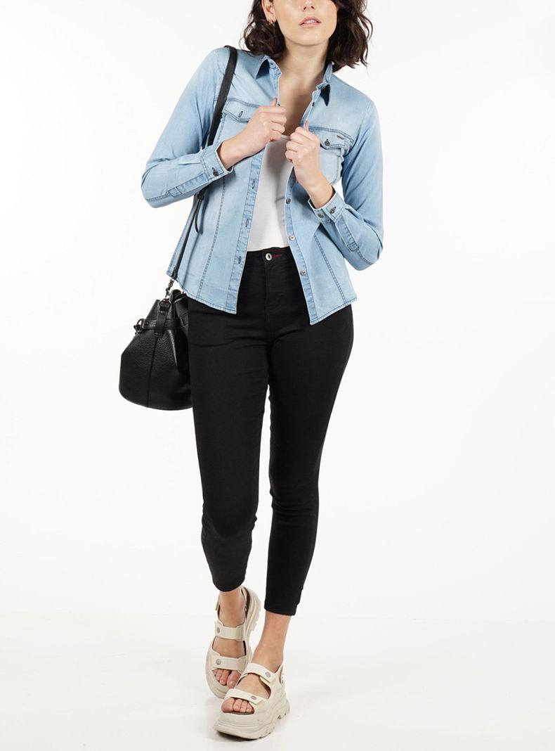 Blusa Denim Light-3