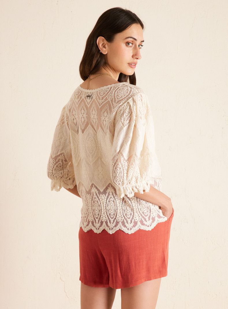 Polera Tela Diseño Macramé-1