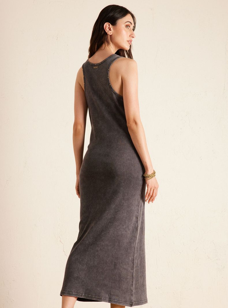 Vestido Largo con Aplicación de Tacha en Cuello-1