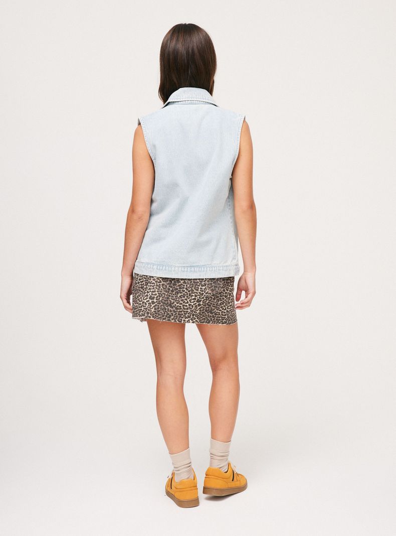 Chaqueta con Cierre-5