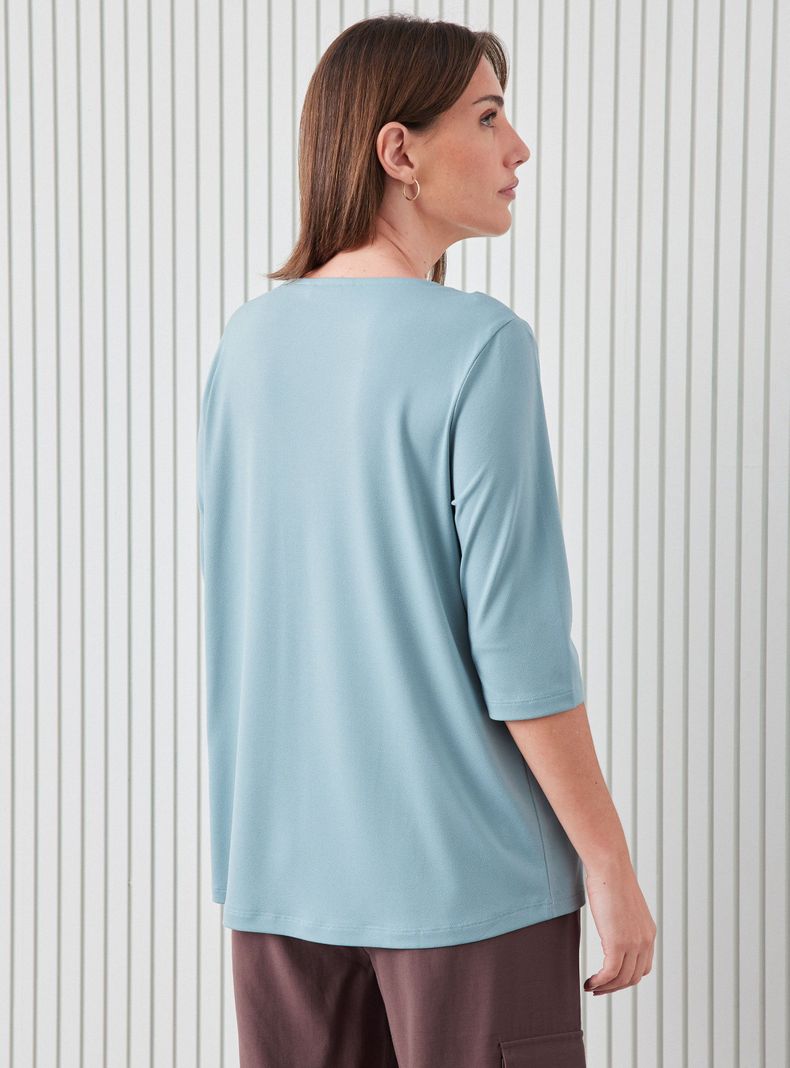 Polera Escote V con Pliegue Central-1
