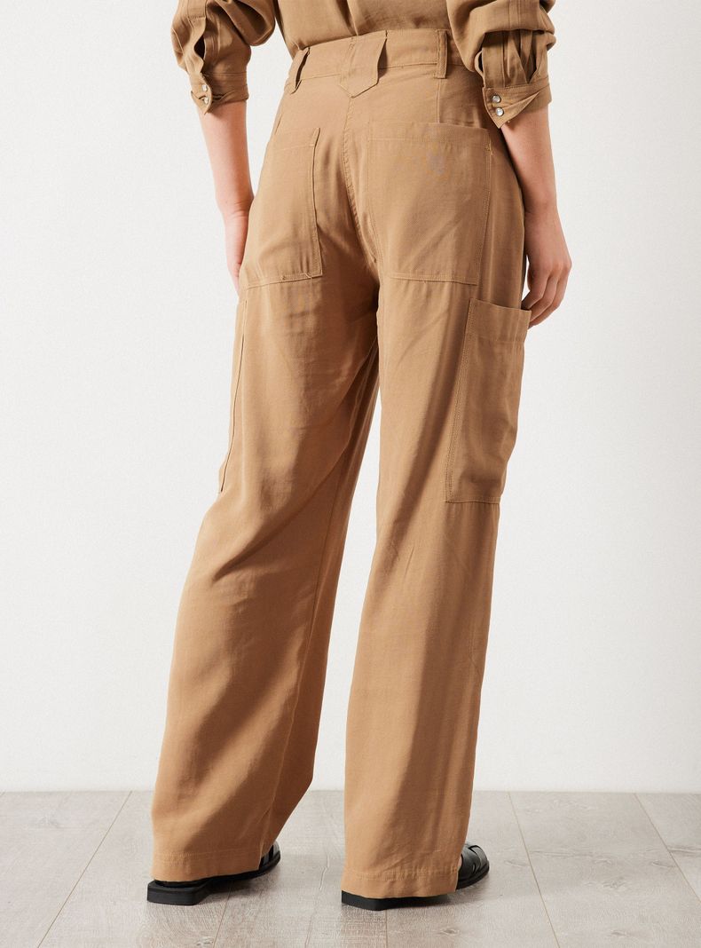 Pantalón Ancho-1