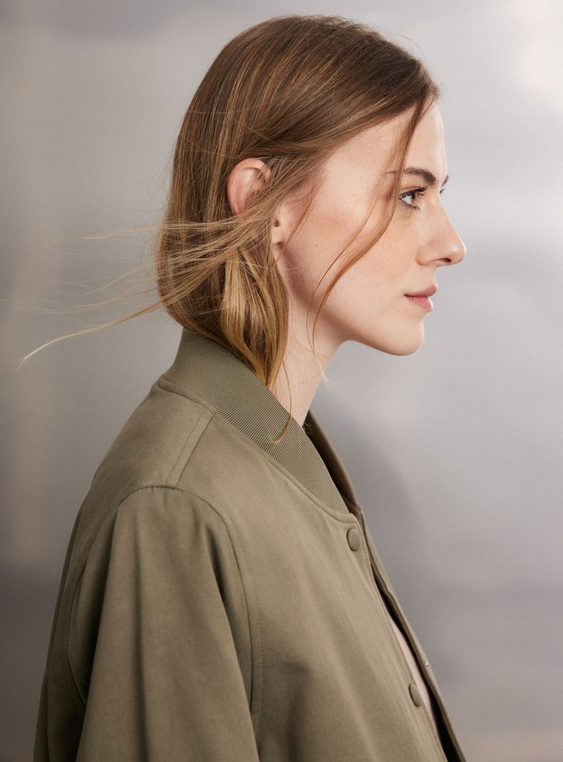 Chaqueta Bomber con Bolsillos Utilitarios-2