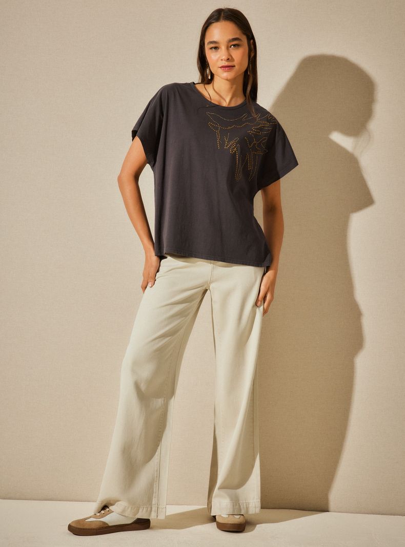 Polera con Diseño Aplicación Metálica-4