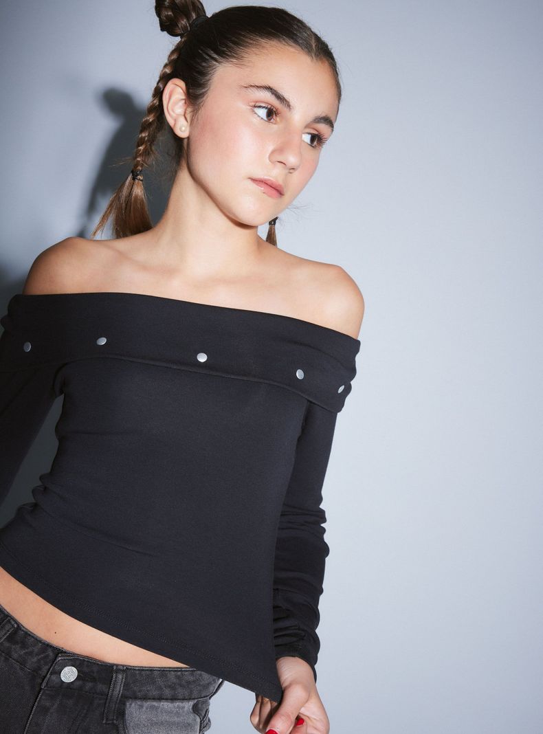 Polera Manga Larga con Cuello Bardot-1