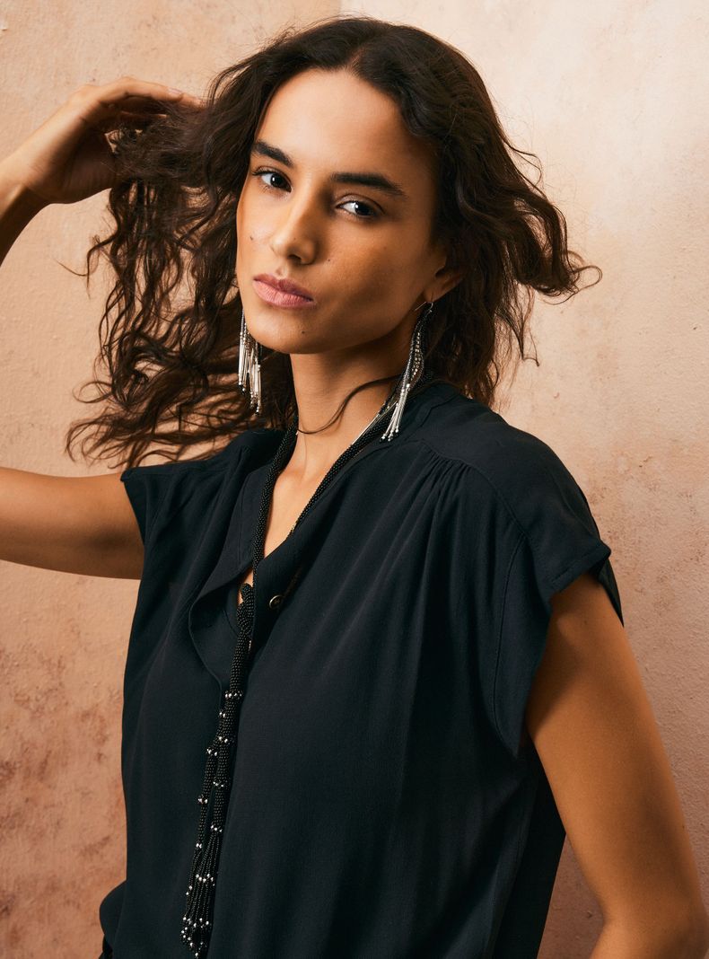 Blusa Cuello Mao Abotonadura Central-2