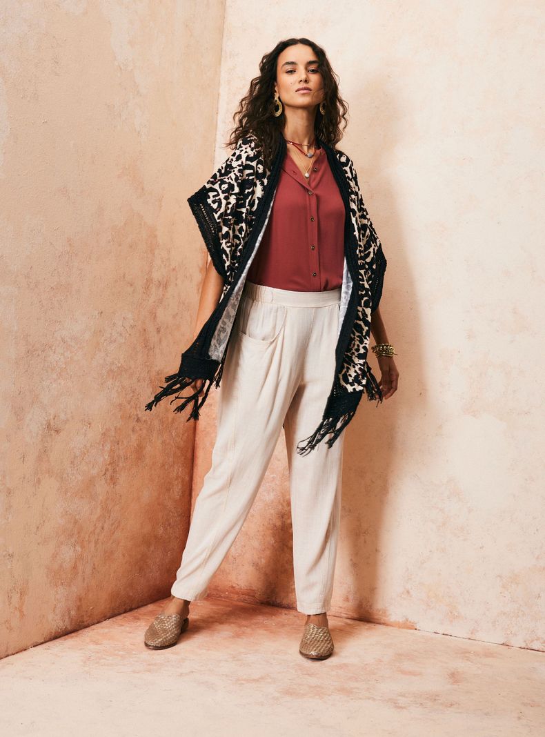 Cárdigan Estampado con Macramé en Espalda-4