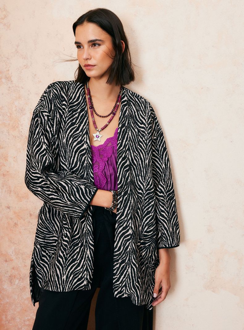 Chaqueta Tela con Diseño-0