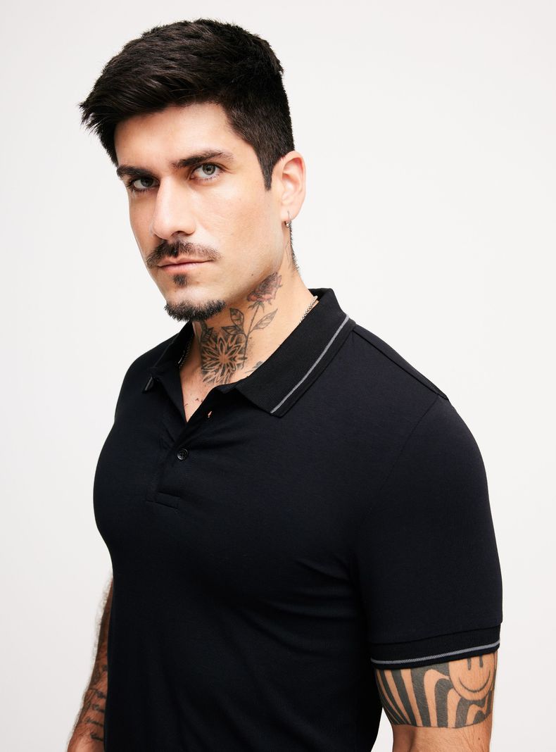 Polera Cuello Polo Logo en Pieza Botones-2