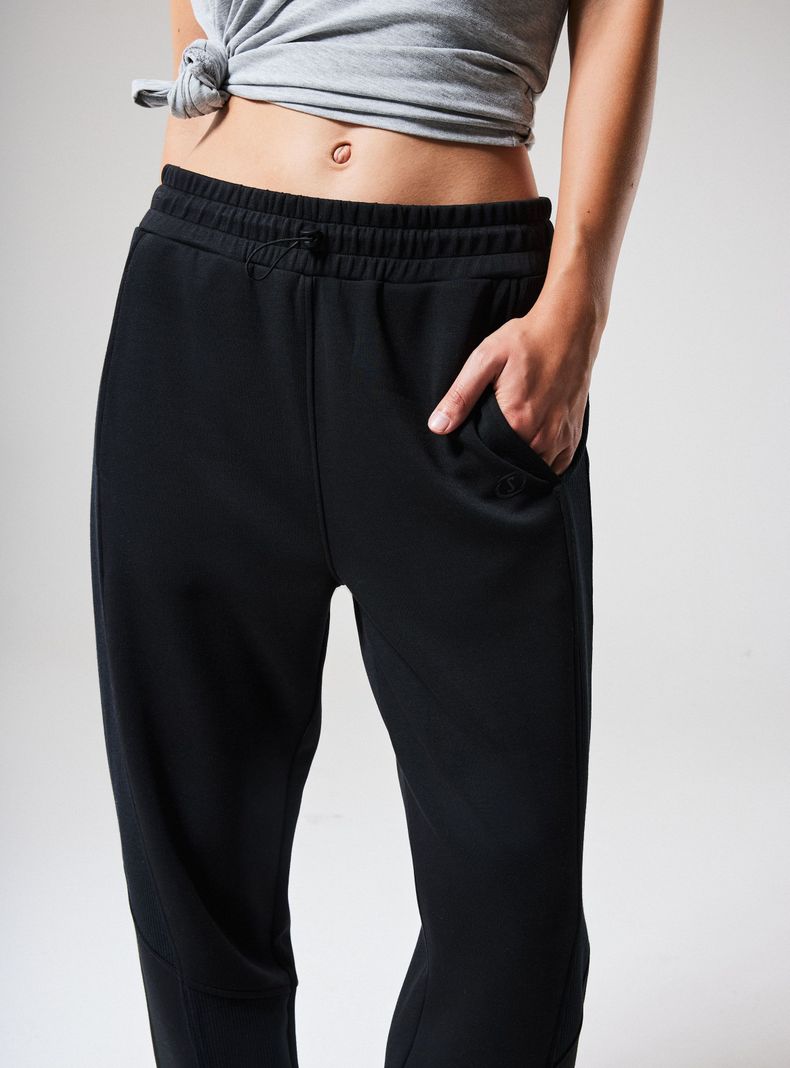 Pantalón Tela Suave Paneles De Rib-2