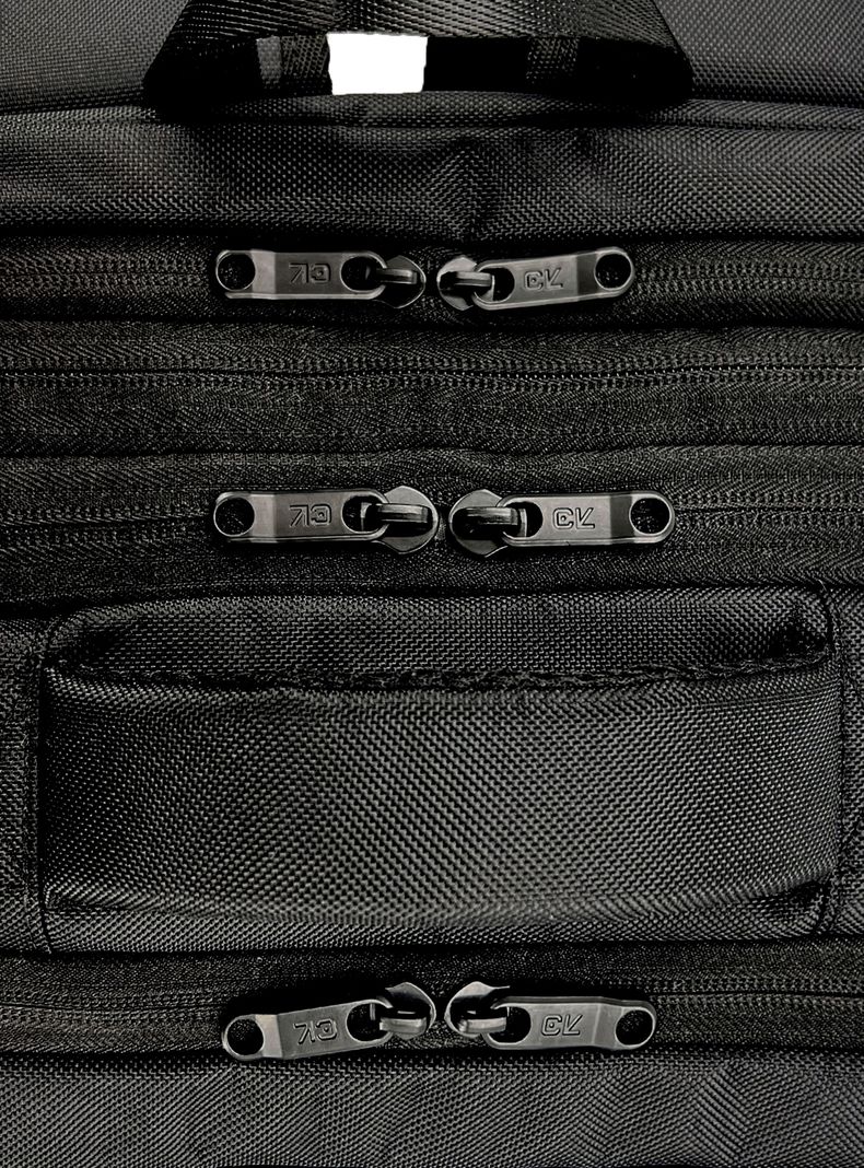 Mochila de Viaje Expandible 55 Litros Negro. Cross Check | Paris.cl