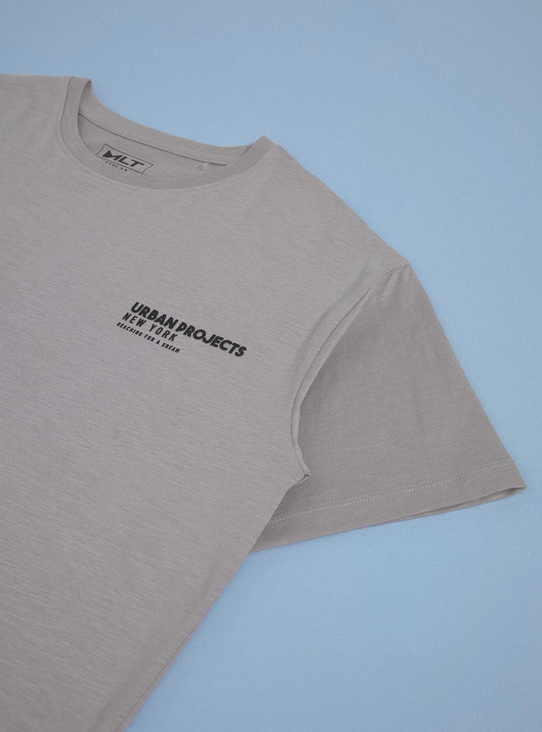 Polera Estampada en Espalda-2