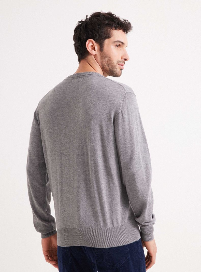 Sweater Diseño Básico Cuello Redondo-1