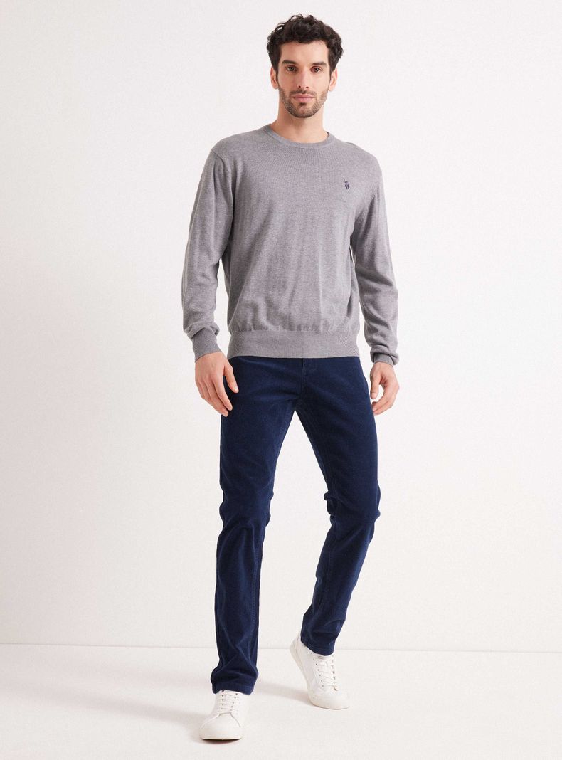 Sweater Diseño Básico Cuello Redondo-3