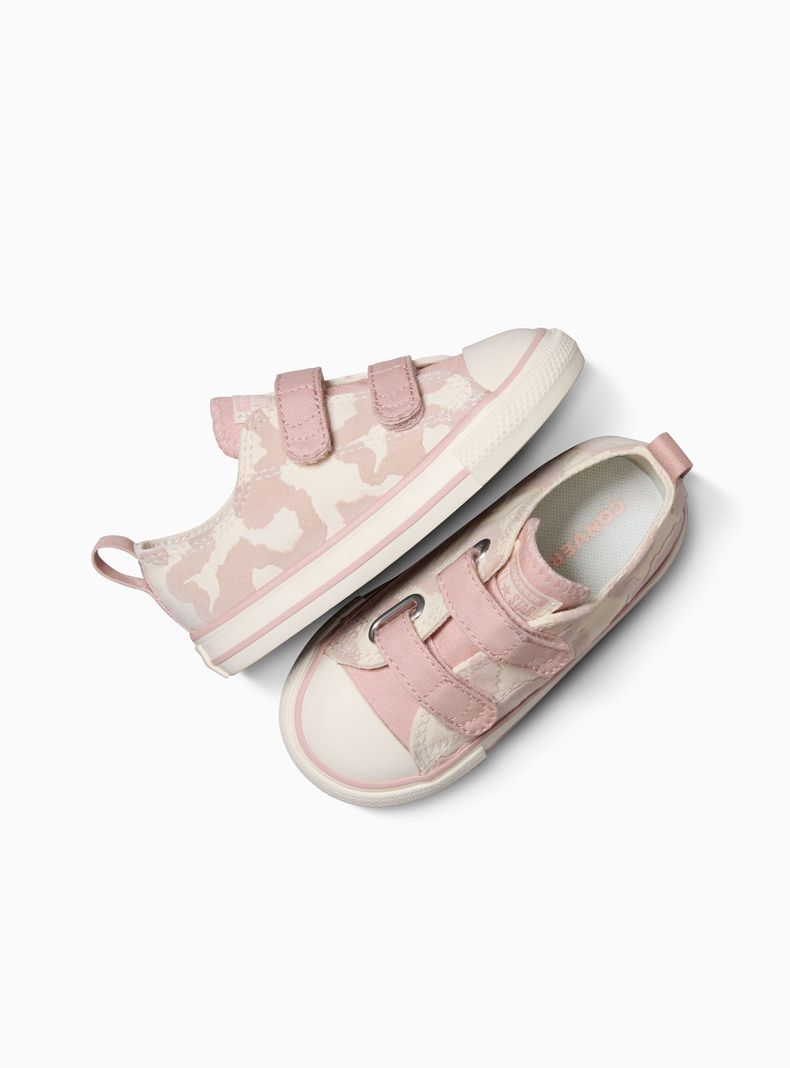 Zapatilla Urbana Niña Pink Chuck Taylor All Star 2V-1