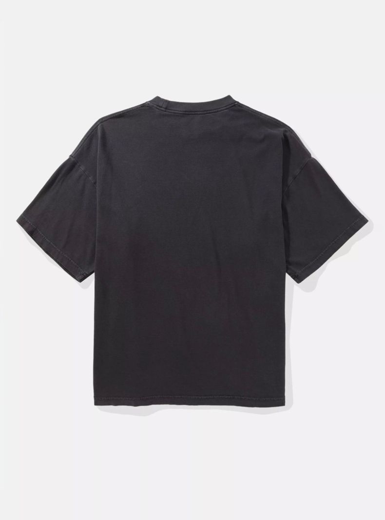 Polera AE extragrande con gráfico-3