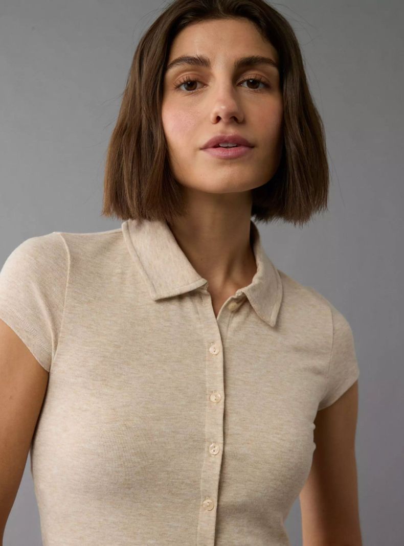 Polera Ae con Botones y Cuello-2