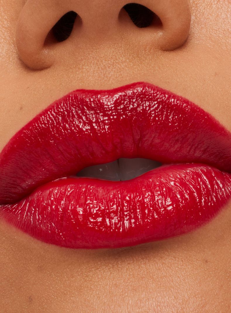 Macximal Satin Lipstick Brave Red 3.5g-2