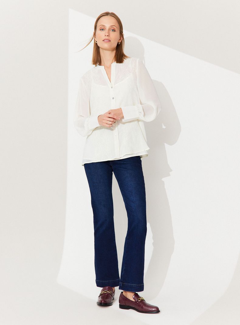 Blusa con Bordado a Tono y Forro de Polera-4