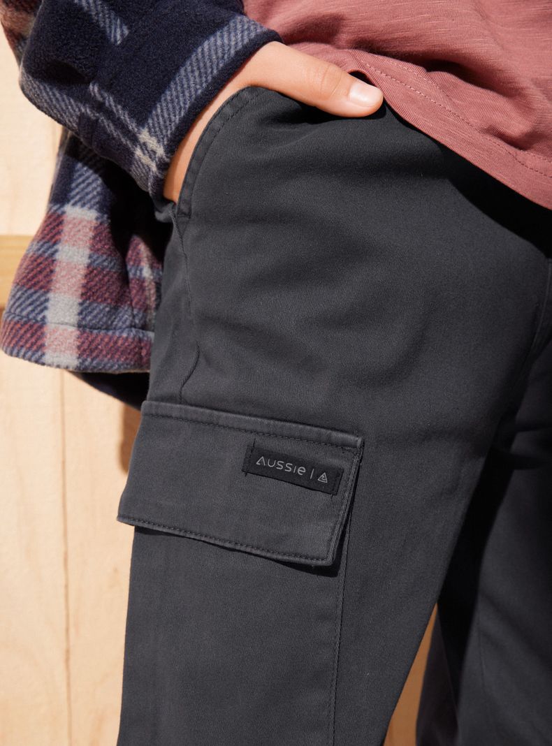 Pantalón con Bolsillos Cargo-1