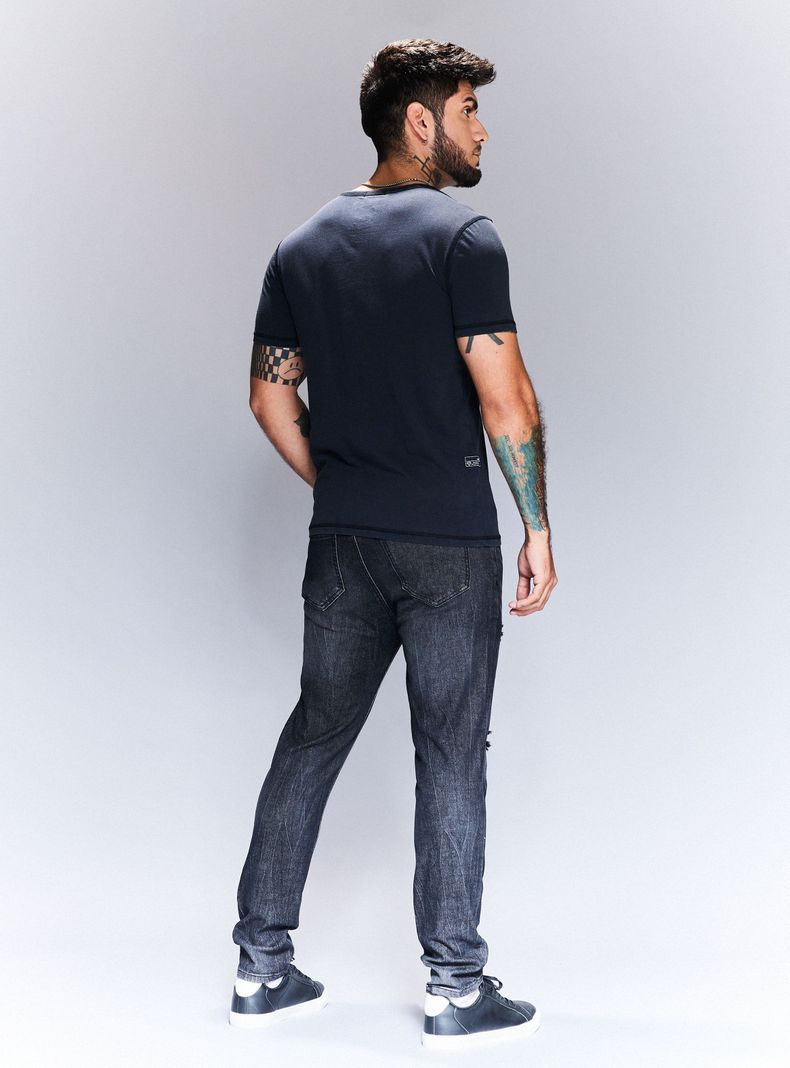 Jeans Desgastado con Bigotes Roturas con Parche-5