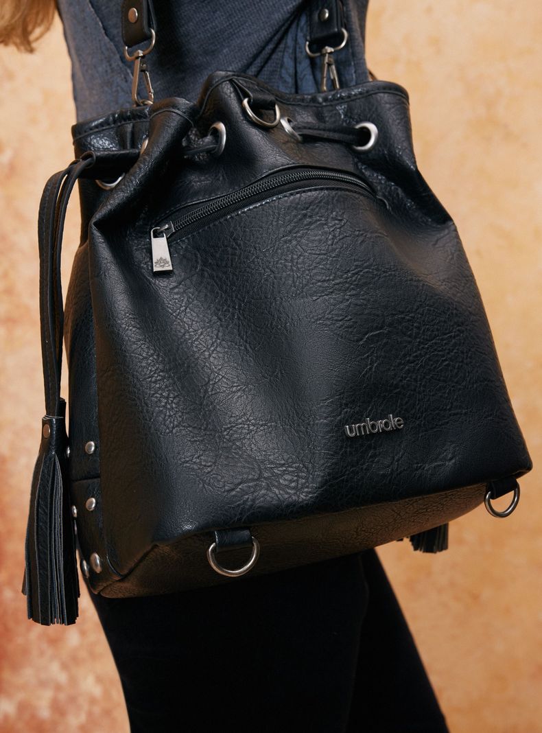 Cartera Ecocuero Straps Mochila Tachas-1