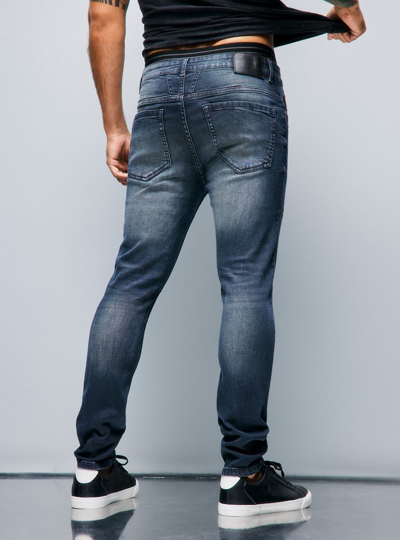 Jeans Lavado Especial Bigotes 3D-1