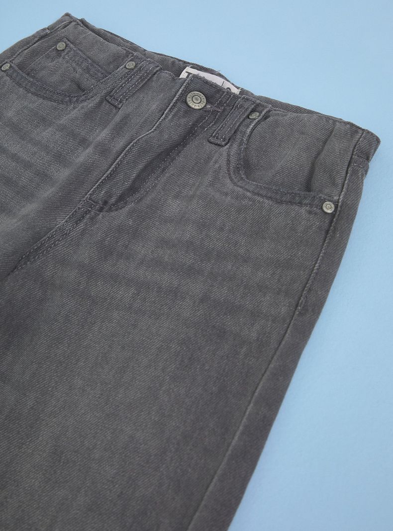 Jeans Pierna Ancha Cargo-4