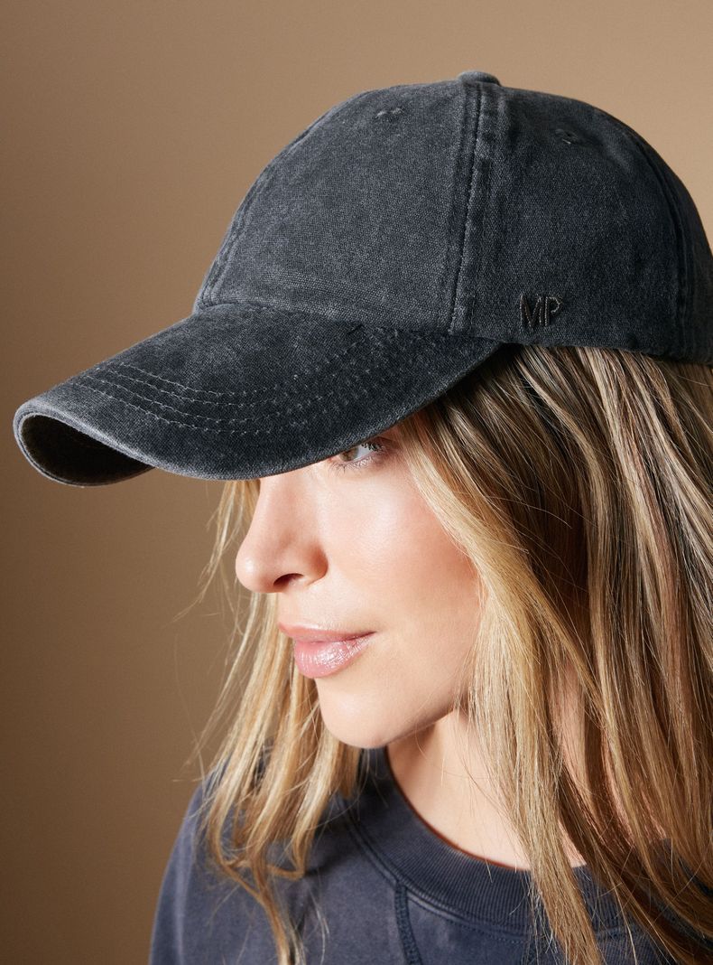 Gorro Jockey Textil Lavado María Pombo-1