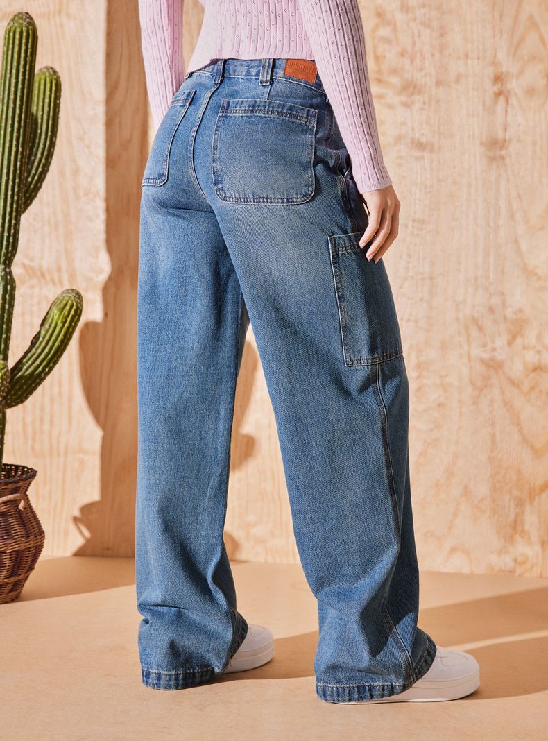 Jeans con Detallles de Cortes y Bolsillos Costado-1