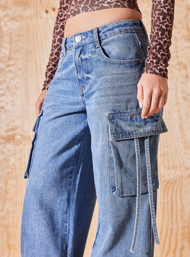 Jeans Wide Leg Multi Bolsillos-2